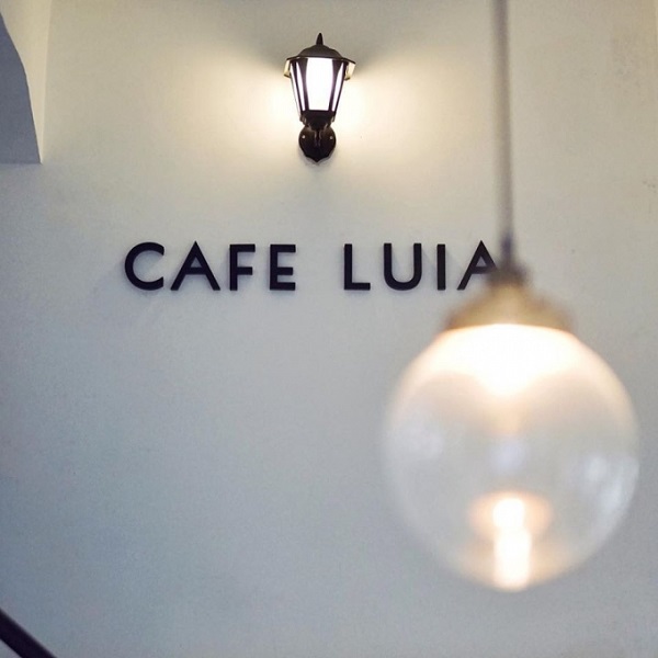 Tắt vội những ồn ào, tấp nập tại Cafe Luia