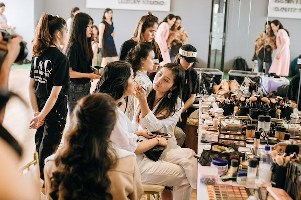 Quỳnh Nguyễn Make Up Academy